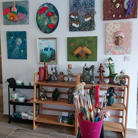 Maroni Haz Apartment *